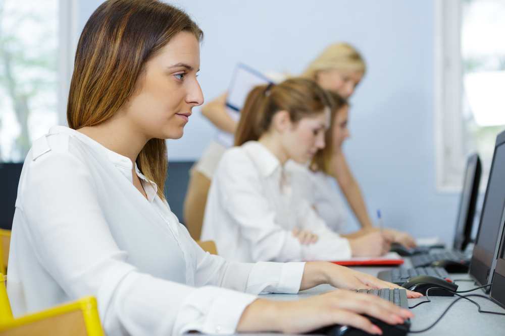 מוקד טלפוני